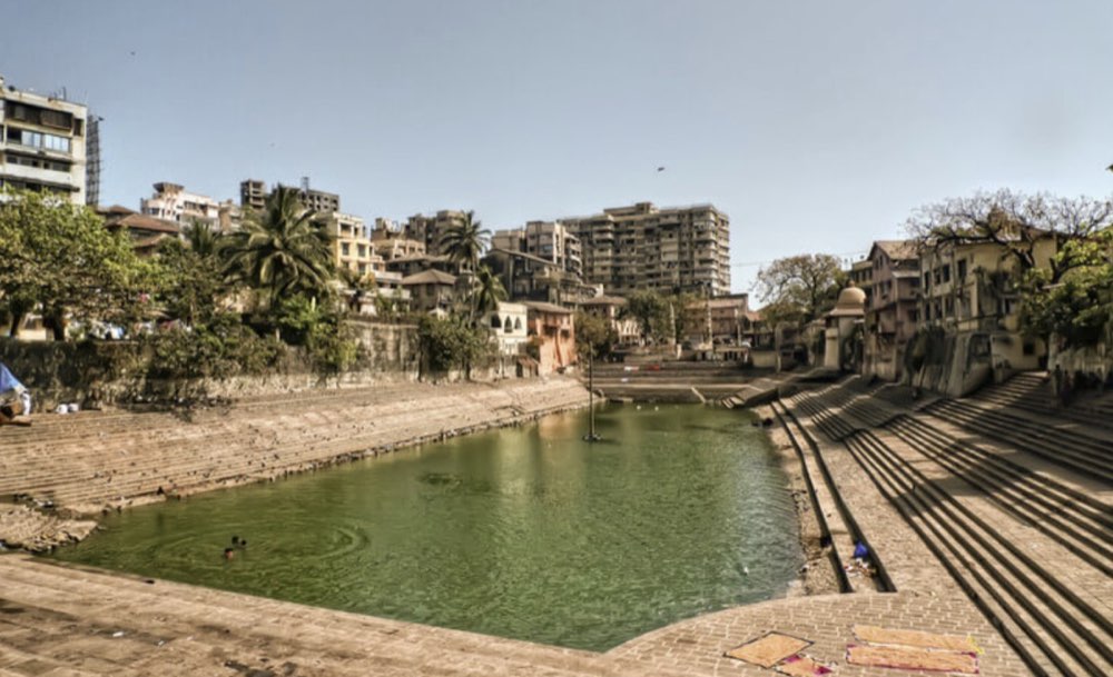 Banganga Tank Mumbai — sacred freshwater ghats Malabar Hill, Mumbai Mandir Tour
